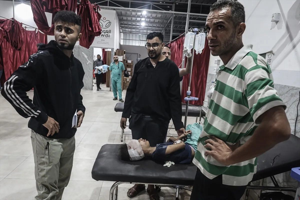 Hastane, barınak, sivil araç… İsrail ateşkesi bozdu yine masumları vurdu! Gazze’de 24’ü çocuk 63 Filistinli hayatını kaybetti 10