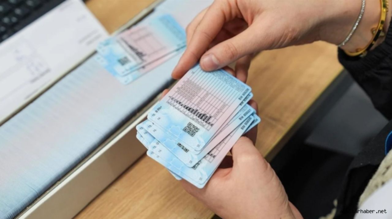 Eski tip ehliyet için son viraj! Yenilemeyenleri ehliyeti geçersiz sayılacak 4