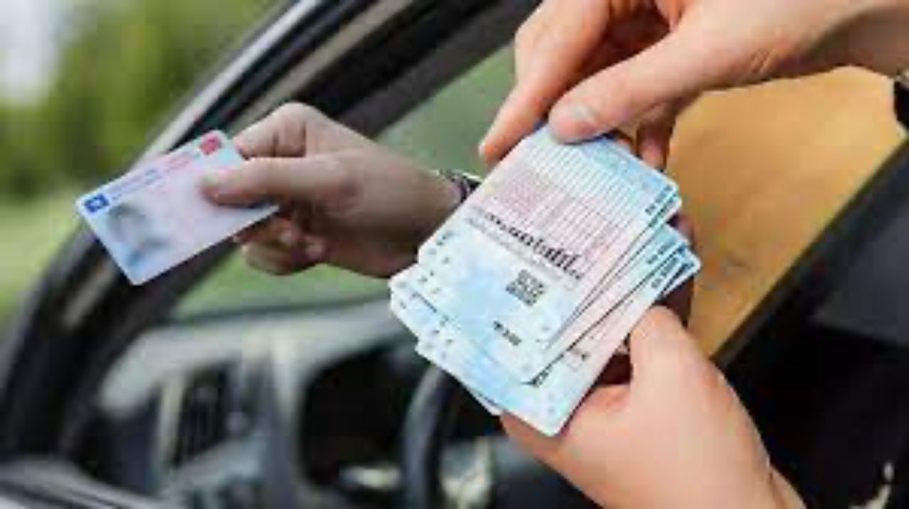 Bugün 15, yarın 7 bin 500 lira! Ehliyet yenilemede son 24 saat 5