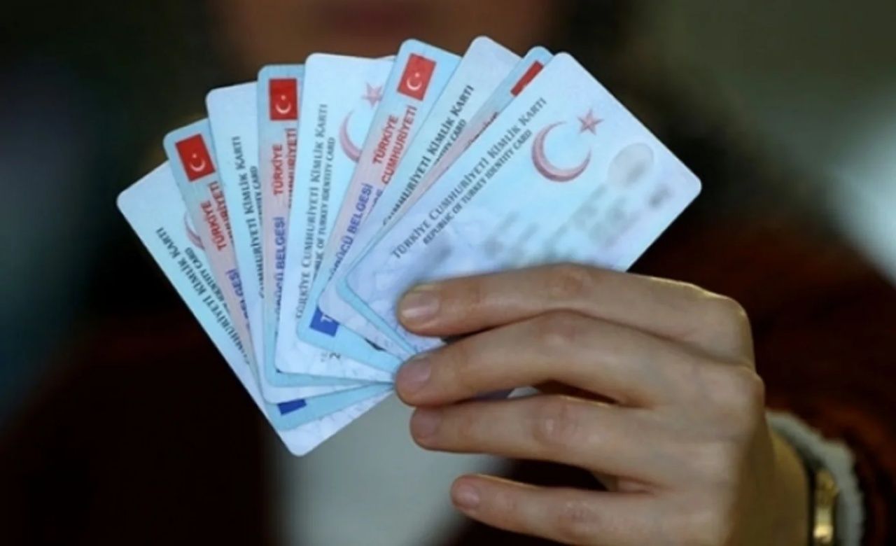 Bugün 15, yarın 7 bin 500 lira! Ehliyet yenilemede son 24 saat 6