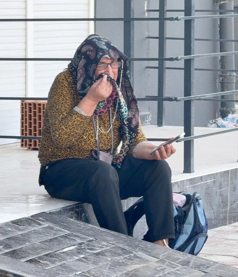 Evinde ölü bulundu, günler sonra annesinin ihbarıyla ortaya çıktı:  'Oğlum' gitti diye feryat etti 1