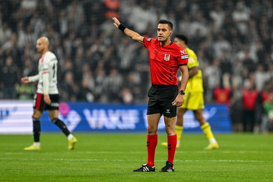 Ahmet Çakar ateş püskürdü: "Orkun Kökçü Beşiktaş'a ihanet etti" 6