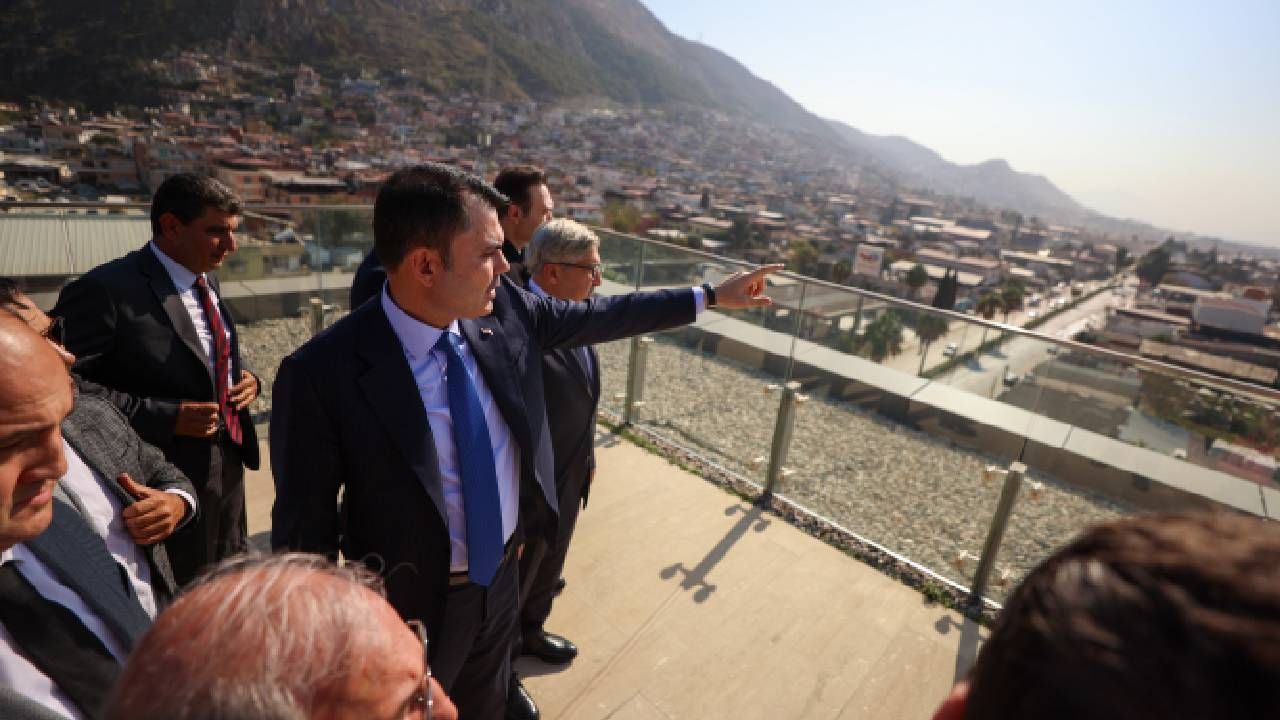Yerli ve yabancı gazetecileri ağırlayan Murat Kurum'dan CHP'ye sert eleştiri: 'Maketini bile yapamazlar' 4