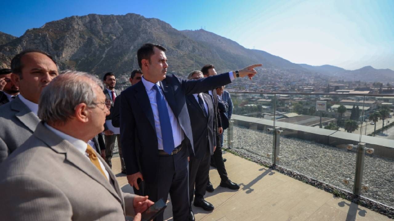 Yerli ve yabancı gazetecileri ağırlayan Murat Kurum'dan CHP'ye sert eleştiri: 'Maketini bile yapamazlar' 6