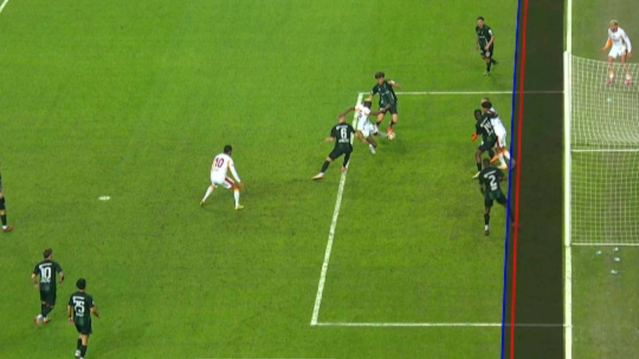 "Bu gözle görünür bir şekilde Galatasaray kulübüne operasyondur! Atılan gol ofsayt değil" Batuhan Karadeniz'den olay yorum 4