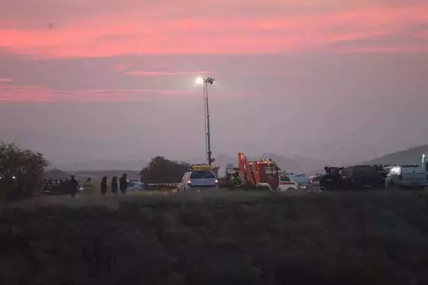 Uçak sınırdan 5 kilometre uzakta düştü, acil sinyal gönderemedi! 20 askerimizin şehit olduğu kazanın enkazından son görüntüler... 13