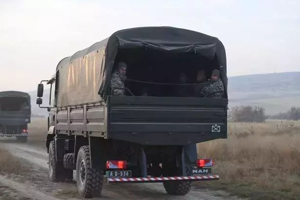 Uçak sınırdan 5 kilometre uzakta düştü, acil sinyal gönderemedi! 20 askerimizin şehit olduğu kazanın enkazından son görüntüler... 16