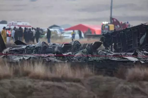 C-130 kazasında karakutu Türkiye’de! İlk tespit: Önce kuyruk koptu! Uzmanlar ‘korozyon ihtimali’ üzerinde duruyor... 10