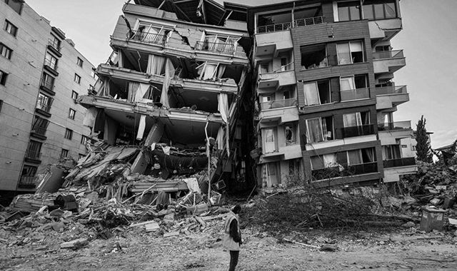 Deprem fırtınası sonrası yeni uyarı! Prof. Dr. Övgün Ahmet Ercan il il, ilçe ilçe açıkladı: Bu bölgelerde sakın ev almayın, kiralık da tutmayın! 2