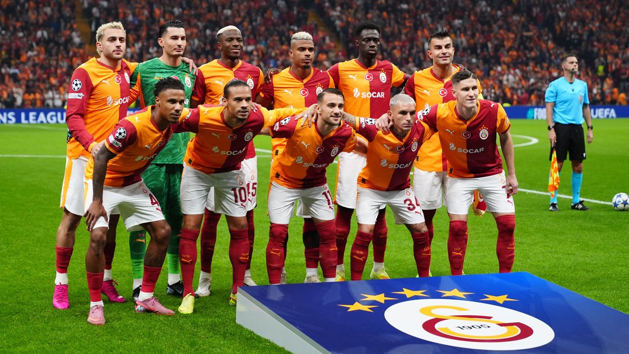 Galatasaray'da büyük kriz kapıda! Okan Buruk çaresiz: 4 yıldız birden ayrılıyor 7