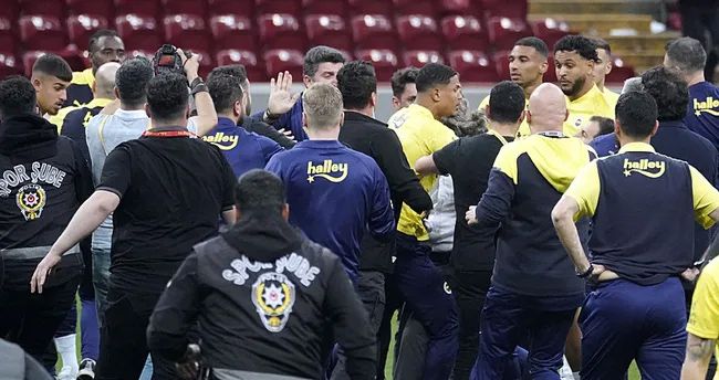 Mert Hakan Yandaş ve Jayden Oosterwolde'nin başı dertte! Savcı hapis cezası istedi 7