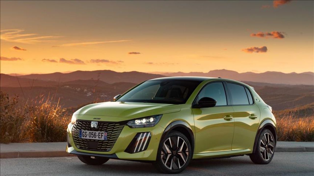 Otomobil markaları kasım kampanyalarını güncelledi! Markaların sıfır faizli kredi kampanyası belli oldu! İşte Togg, Opel, Nissan, Fiat ve Peugeot’tan faizsiz kredi fırsatları 5