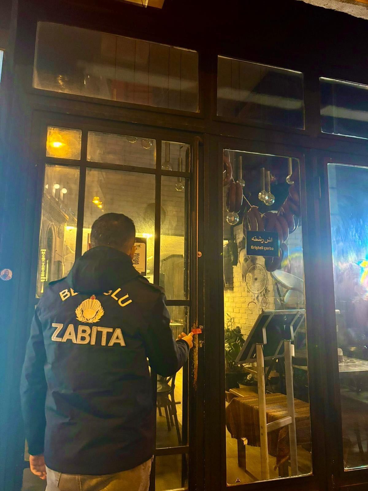 Çalışanını tekme, yumruk ve beyzbol sopasıyla darp etmişti! Tutuklanan oyuncu Bahadır Ünlü'nün ifadesi ortaya çıktı 9