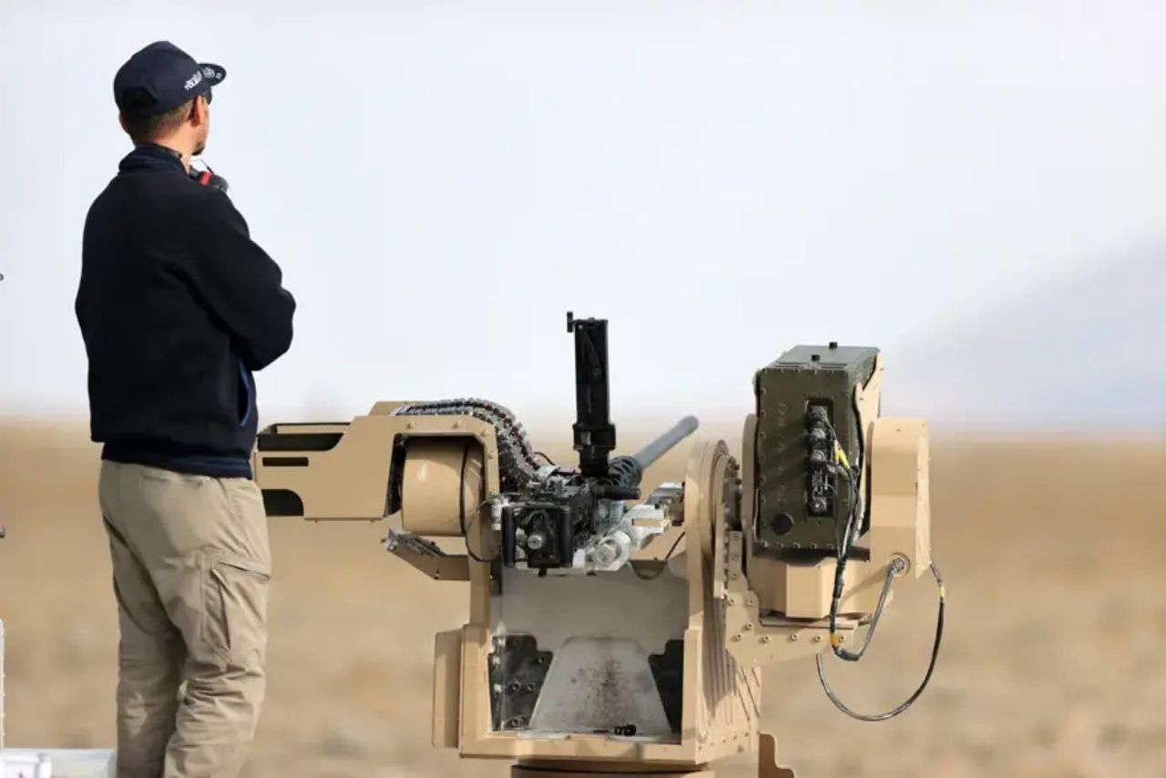 Çelik Kubbe'ye yerli güç! TOLGA drone tehditlerini tam isabetle vurdu 7