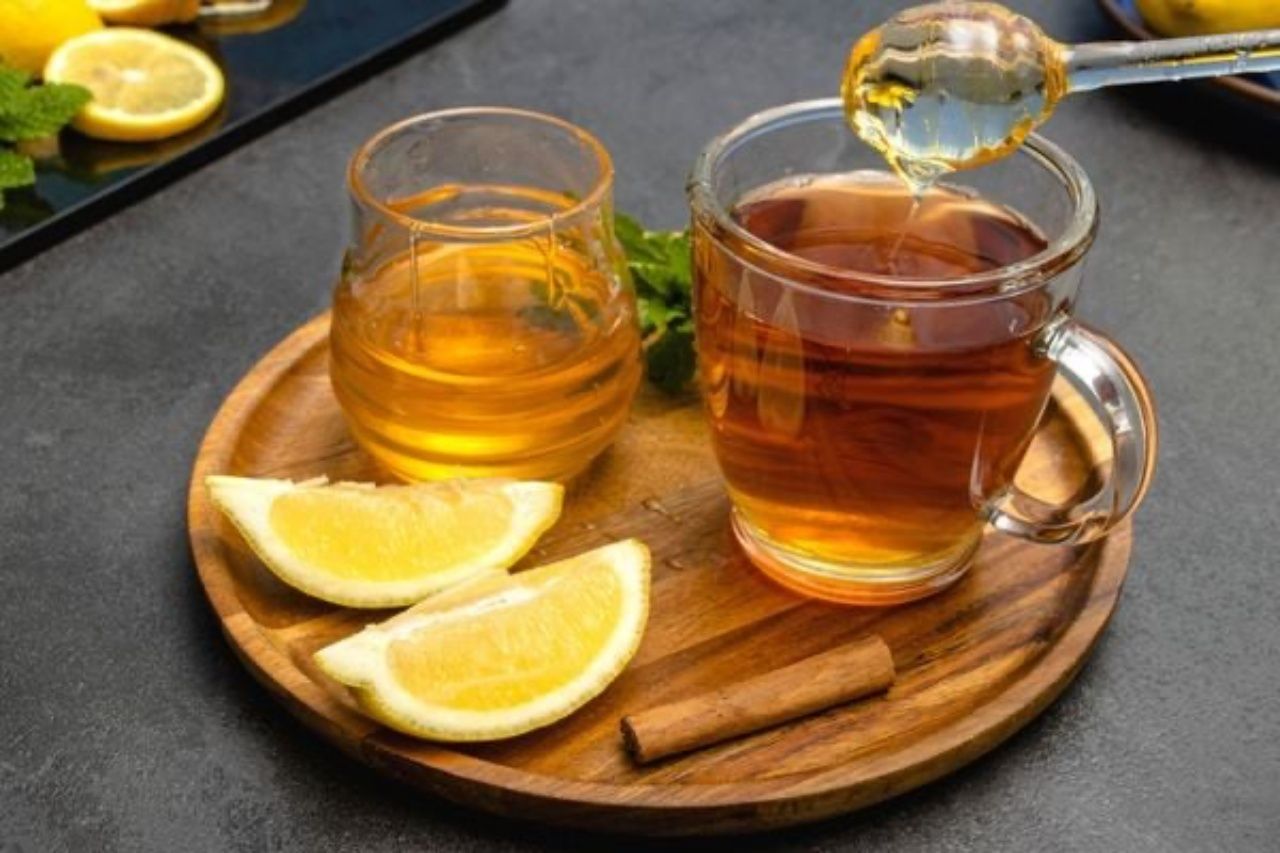 Kuzguncuk'ta hesap şoku! Çayın sodanın yanında verilen dilim limonu adisyona yazdılar! Fiyatı şoke etti 3