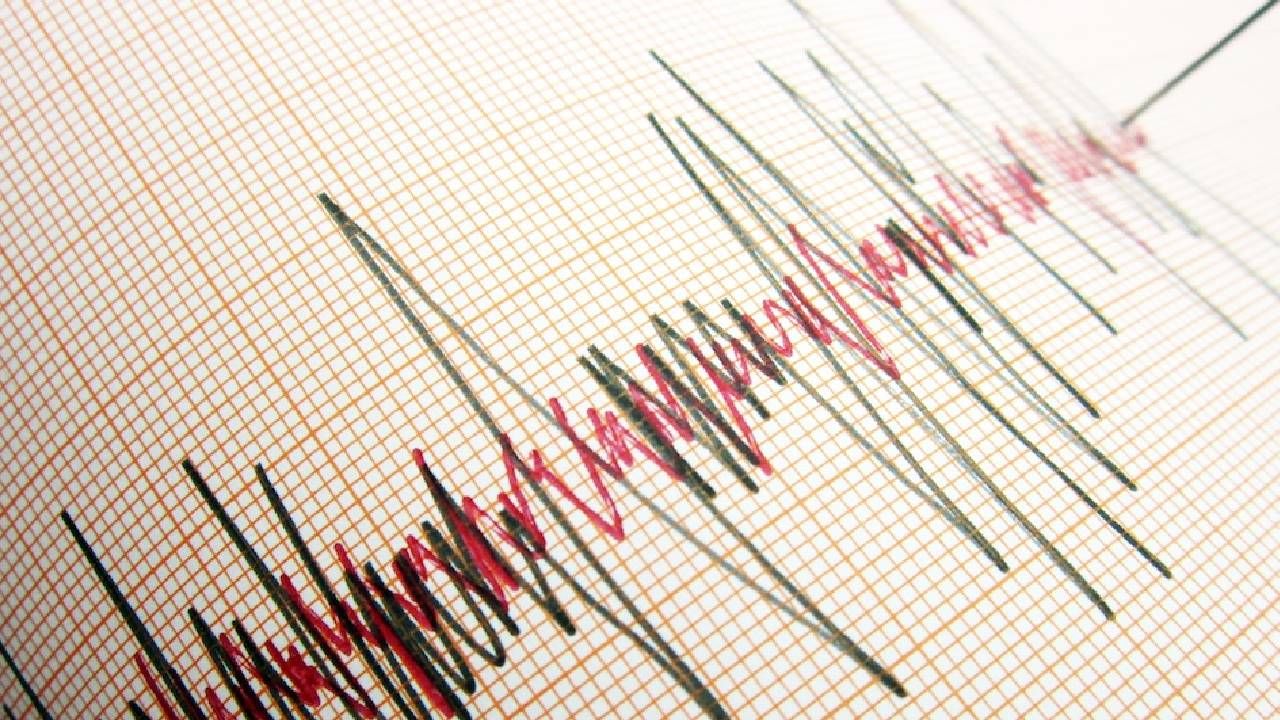 Çanakkale açıklarında 30’dan fazla deprem! Uzmandan 6 ilçeye kritik uyarı: “Bu faylar enerji biriktiriyor" 6