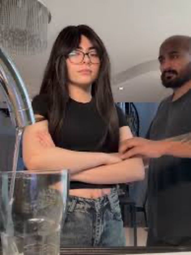 Kayıp ilanı 15 yaşındayken verilmişti: Zeynep Çağış bugün OnlyFans videolarında! Reşit olmadan çekilen görüntüler ve "Ramazan" iddiası gündemi sarstı 8