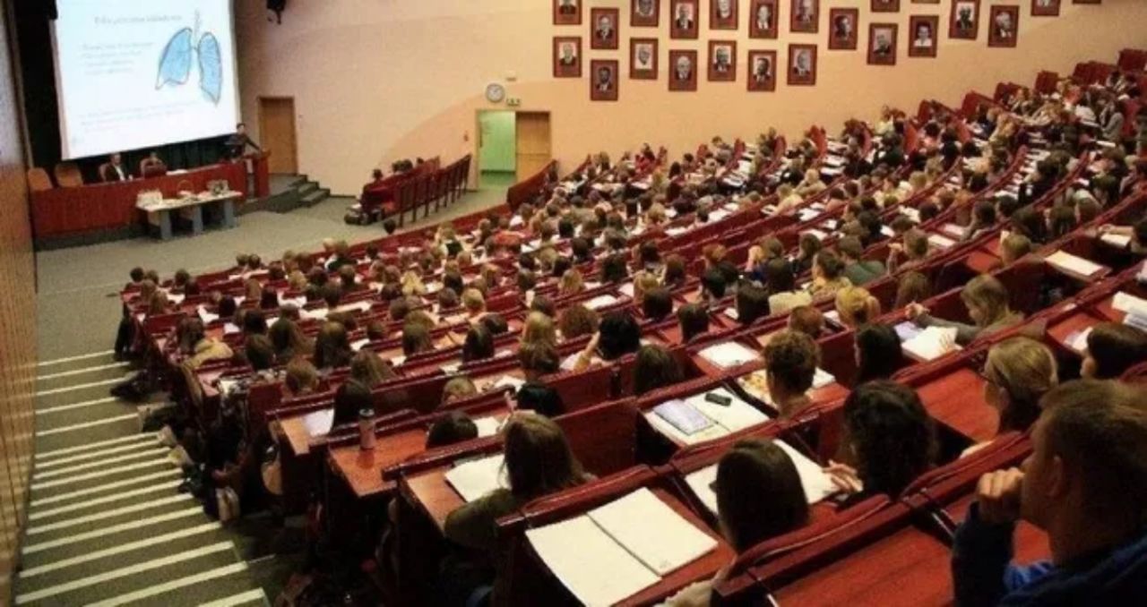 Üniversitelerde devrim gibi değişiklik! 2026'da devreye giriyor! Başarılı öğrenciler 3 yılda lisans tamamlayabilecek 1