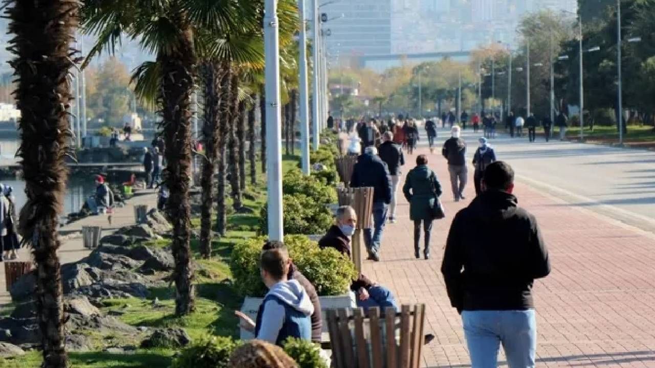 Kasımda yaz günleri yaşanıyor! Türkiye’de pastırma sıcakları: Termometreler 31 dereceyi görecek 2