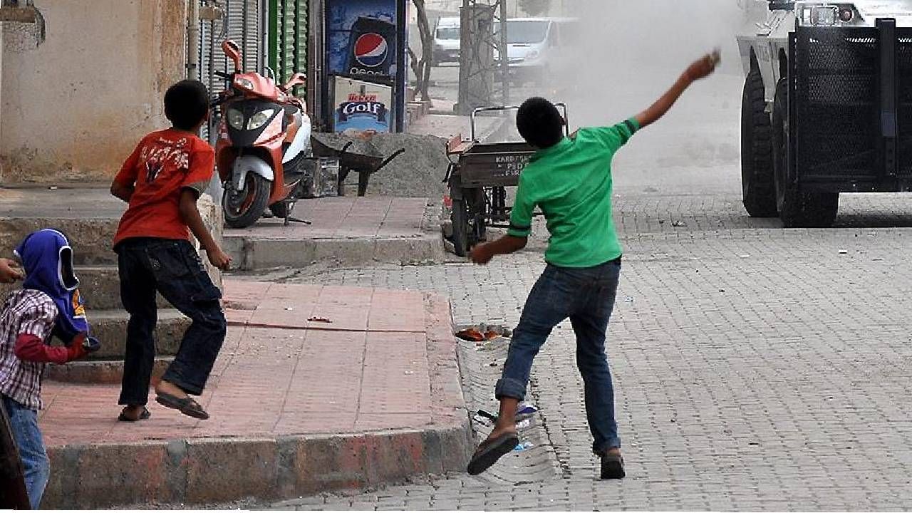 Çocukların suça sürüklenmesi araştırılacak! TBMM’den kritik komisyon kararı: 22 üye bulunuyor 3