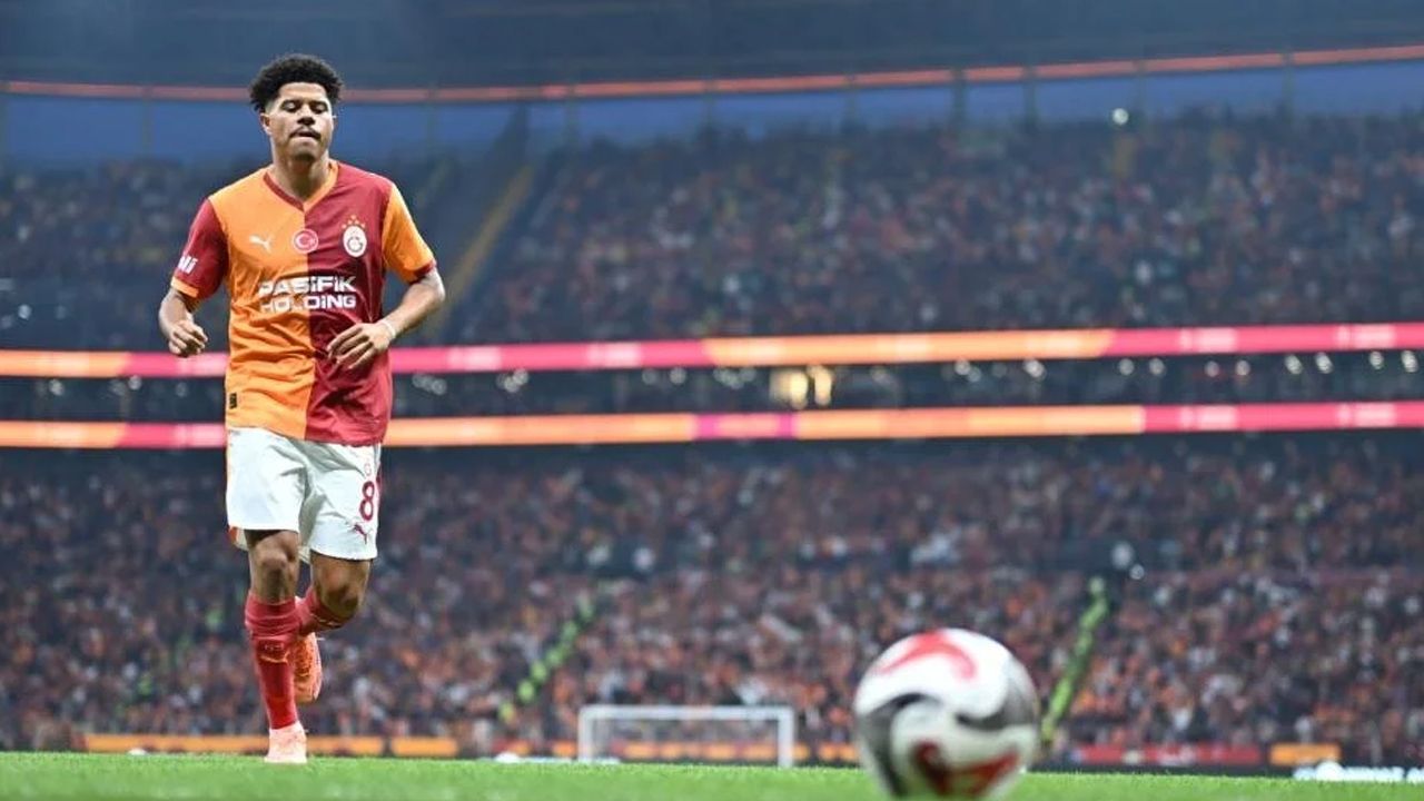 Galatasaraylılar güne kabus gibi haberle uyandı! Gabriel Sara elden kaçıyor: İngiliz ekibi devre arasında almaya geliyor 7
