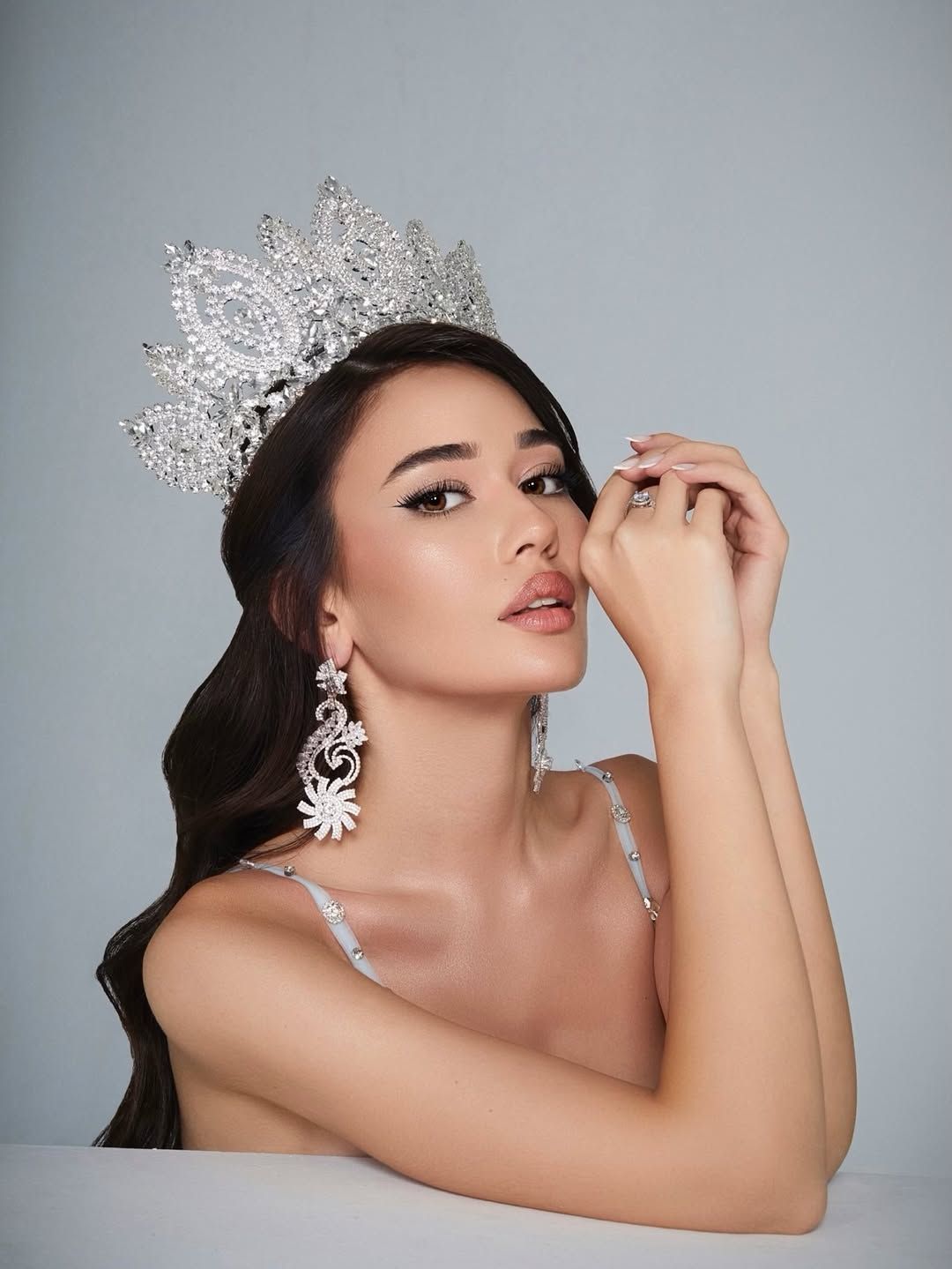 Skandal üstüne skandal yaşanmıştı! Miss Universe 2025'te Türkiye temsilcisi Ceren Arslan ilk 30'a giremedi! Sitem dolu paylaşım: Jürimiz beni ilk 30’dan çirkin buldu demek ki 8