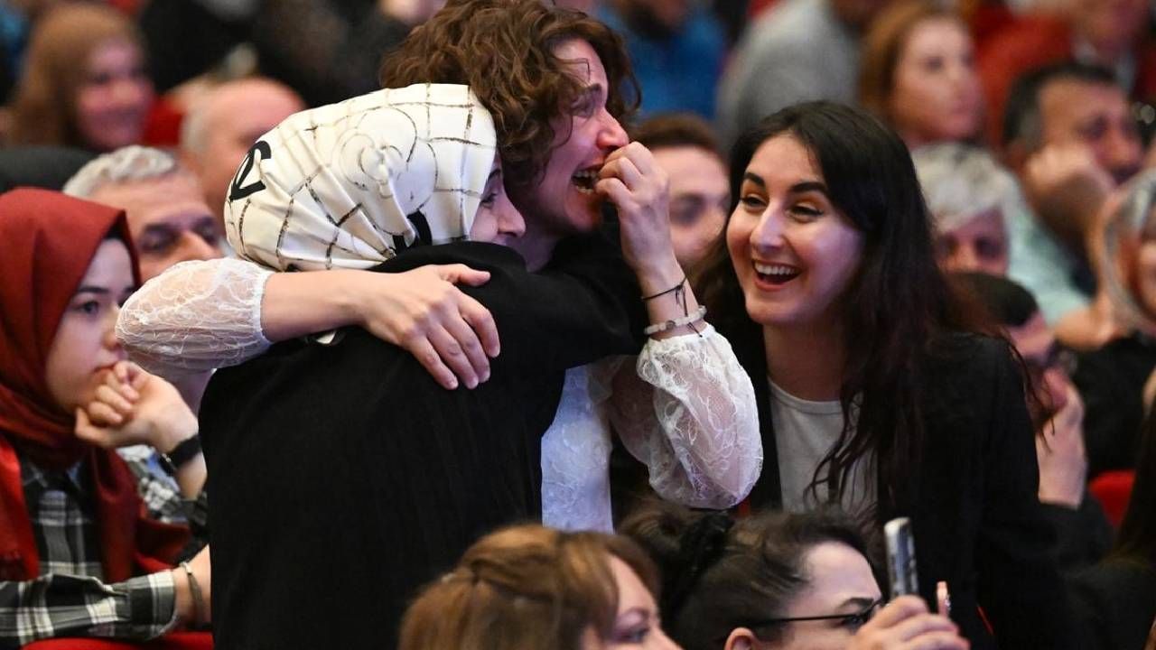 Binlerce öğretmen tek yürek! 15 bin öğretmen ataması yarın! Kontenjanlar ve branşlar açıklandı 2