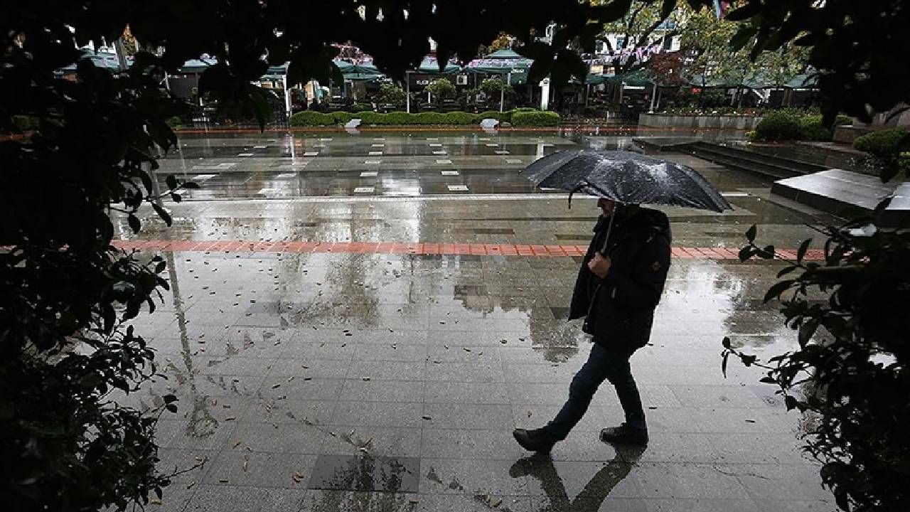 Türkiye haftaya sağanakla başladı: Meteoroloji'den kuvvetli yağış uyarısı 7