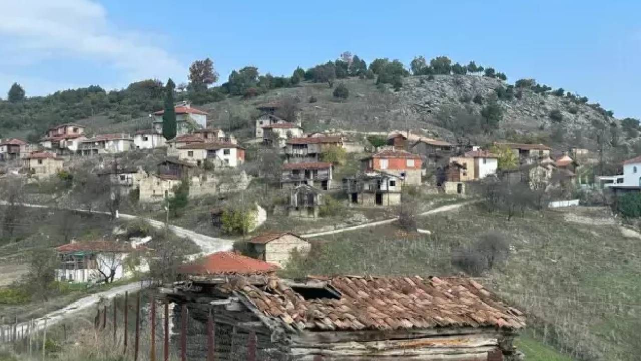 Sadece 4 kişi kaldı! Bursa’nın 450 yıllık sırrı: Tarihi köyde hayat sona mı geliyor? 1