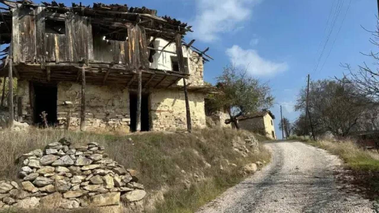 Sadece 4 kişi kaldı! Bursa’nın 450 yıllık sırrı: Tarihi köyde hayat sona mı geliyor? 2