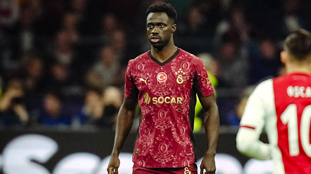 Galatasaray'ın tarihi Union Saint-Gilloise maçı ilk 11'i belli oldu! Okan Buruk son kararını verdi: "Forma senin, çık ve golünü at" 7
