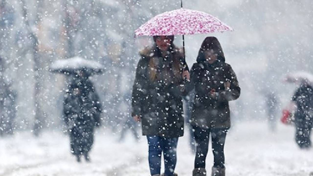 İstanbul bembeyaz olacak! Meteorolojiden kritik uyarı geldi: Kar takvimi açıklandı 3