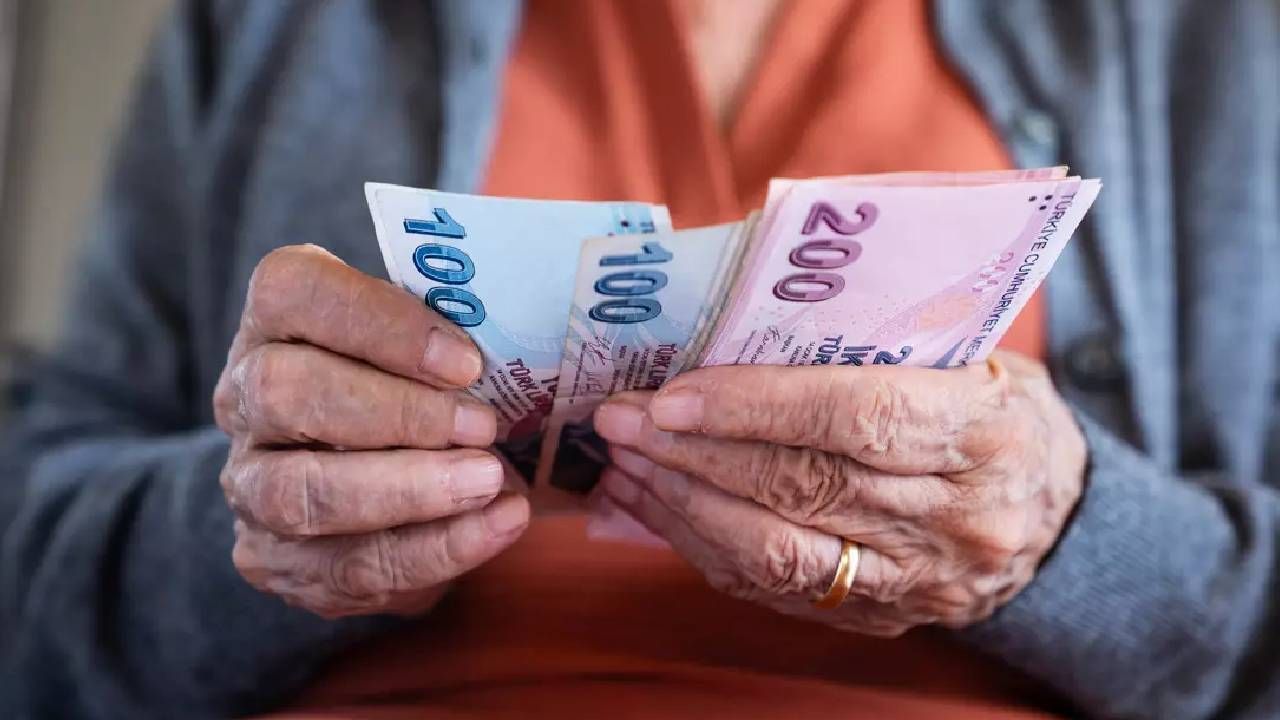 En düşük emekli maaşı 2026 için kritik üç senaryo: Ne kadar olacak? 1