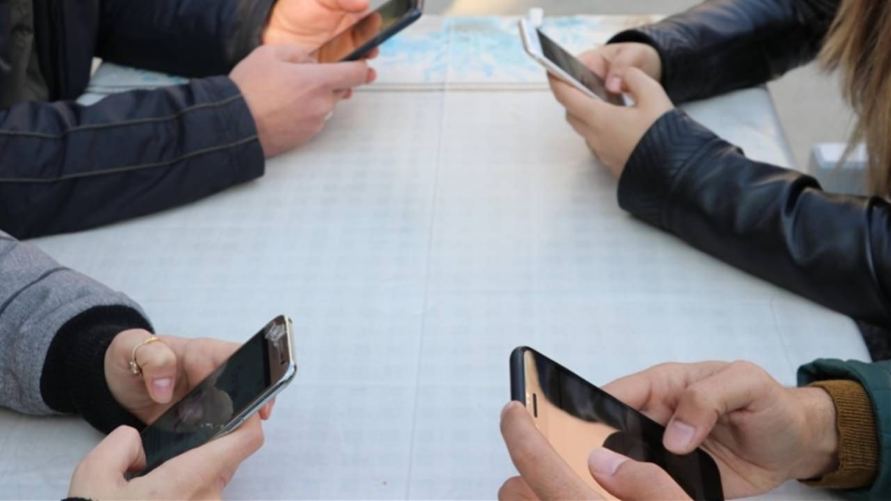 Tüm telefon sahiplerini ilgilendiriyor! GSM hattı aboneliğine yeni düzenleme geliyor 2