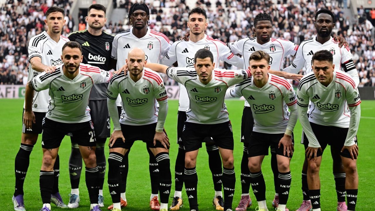 Sergen Yalçın bileti kesti, Serdal Adalı takımdan gönderiyor! Beşiktaş'ta 4 futbolcu Ocak'ta ayrılacak 1
