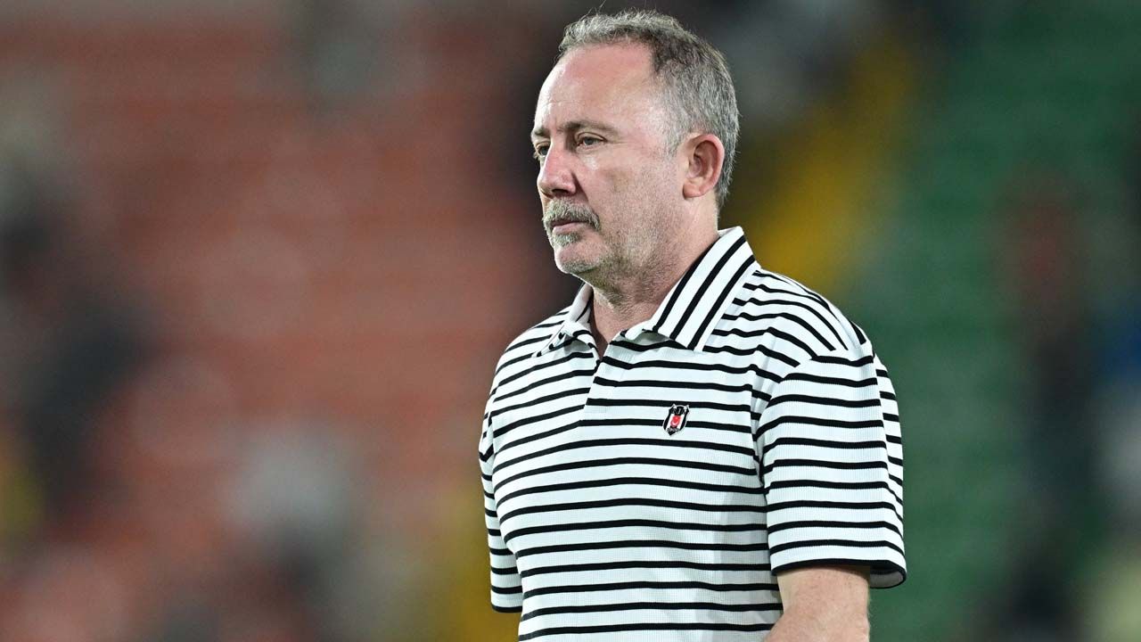 Sergen Yalçın bileti kesti, Serdal Adalı takımdan gönderiyor! Beşiktaş'ta 4 futbolcu Ocak'ta ayrılacak 2