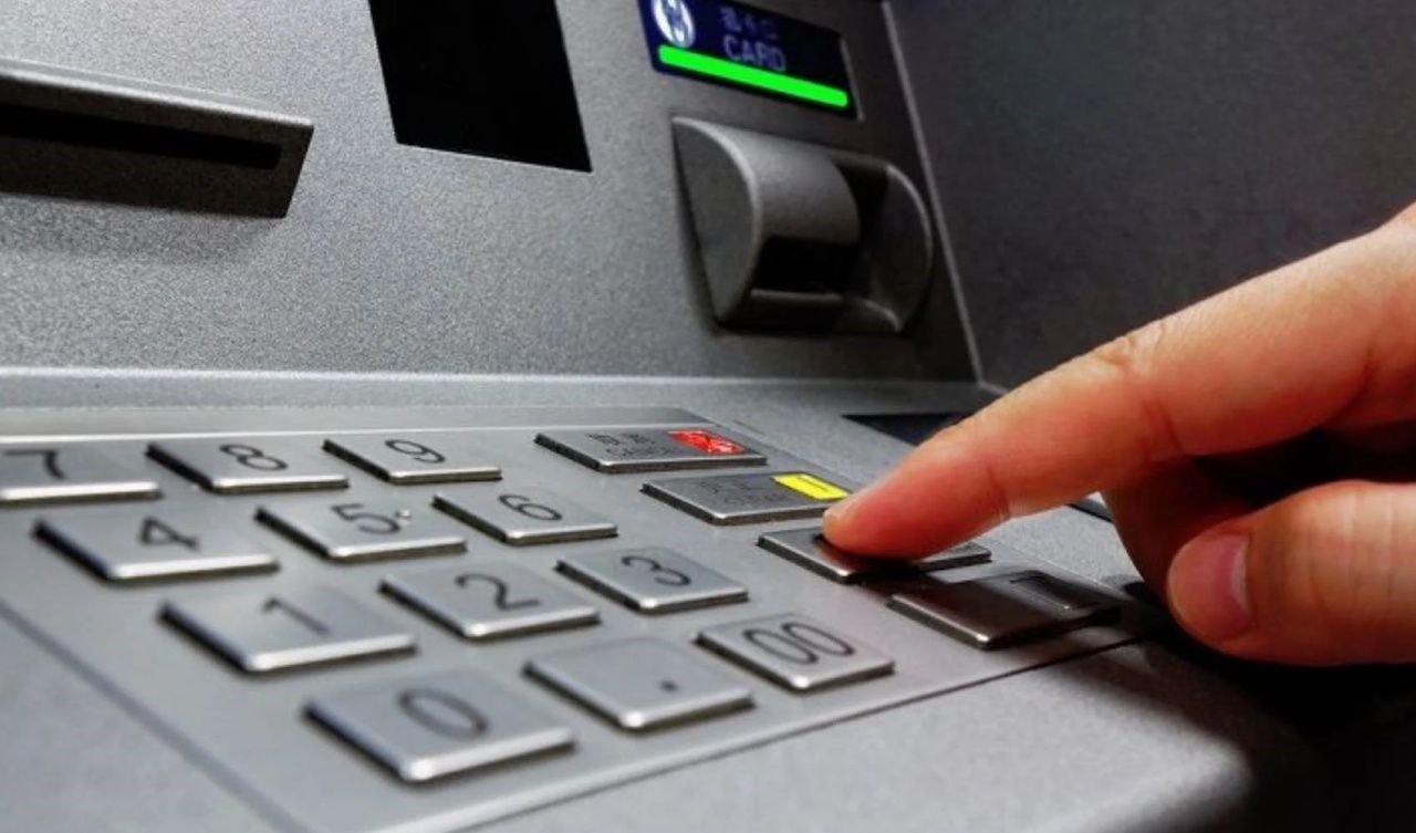 1 Ocak'tan itibaren başlıyor! ATM'ye kartını takan bu yazıyla karşılaşabilir 5