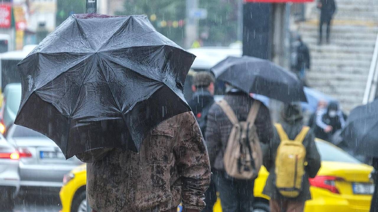 Türkiye soğuyacak! Hava sıcaklığı 4 derece düşüyor: Kar ve sağanak alarmı 4