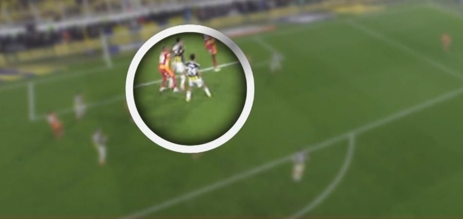 Yasin Kol'dan derbide skandal yönetim! "Galatasaray'ı resmen doğramış! Skriniar atılmalıydı" İşte pozisyon pozisyon yorumlar... 10