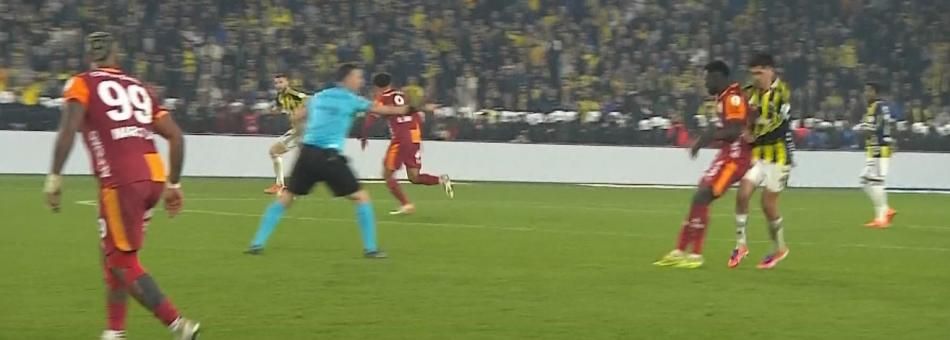 Yasin Kol'dan derbide skandal yönetim! "Galatasaray'ı resmen doğramış! Skriniar atılmalıydı" İşte pozisyon pozisyon yorumlar... 28