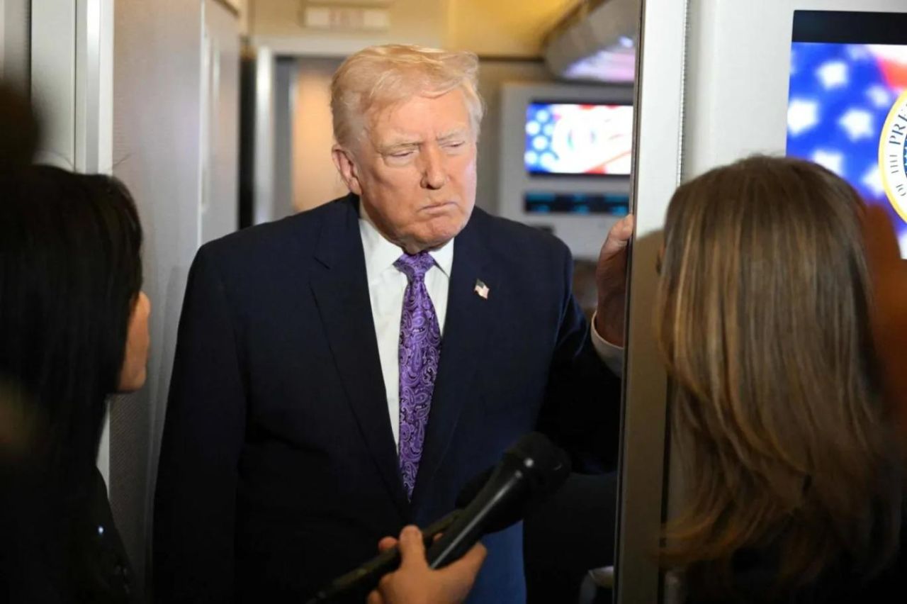Karadeniz'de neler oluyor? 4 günde 3. gemi saldırısı! Ayçiçek yüklü geminin vurulması tarımsal ticarete yönelik bir uyarı mı? Zamanlamada dikkat çeken Trump detayı... 8