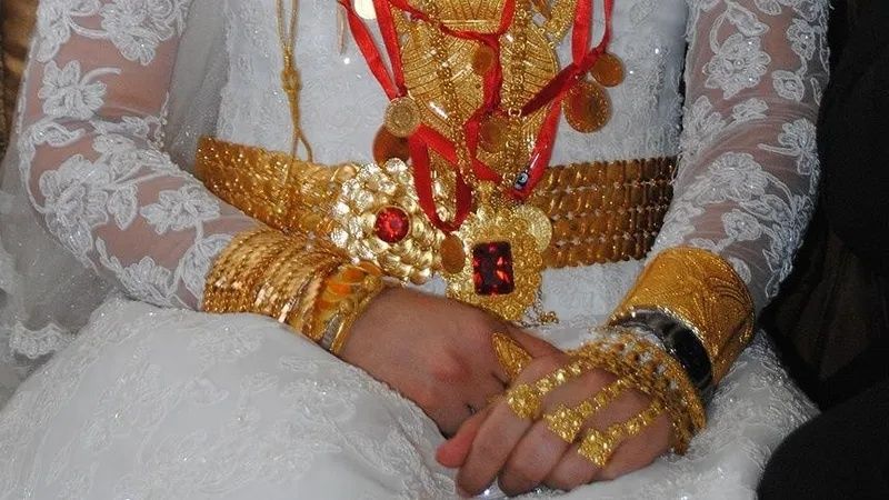 Cezayirli gelin altınları toplayıp kayboldu! Baba Ramazan Gümüşsoy gururuna yediremeyip intihar etti... 3