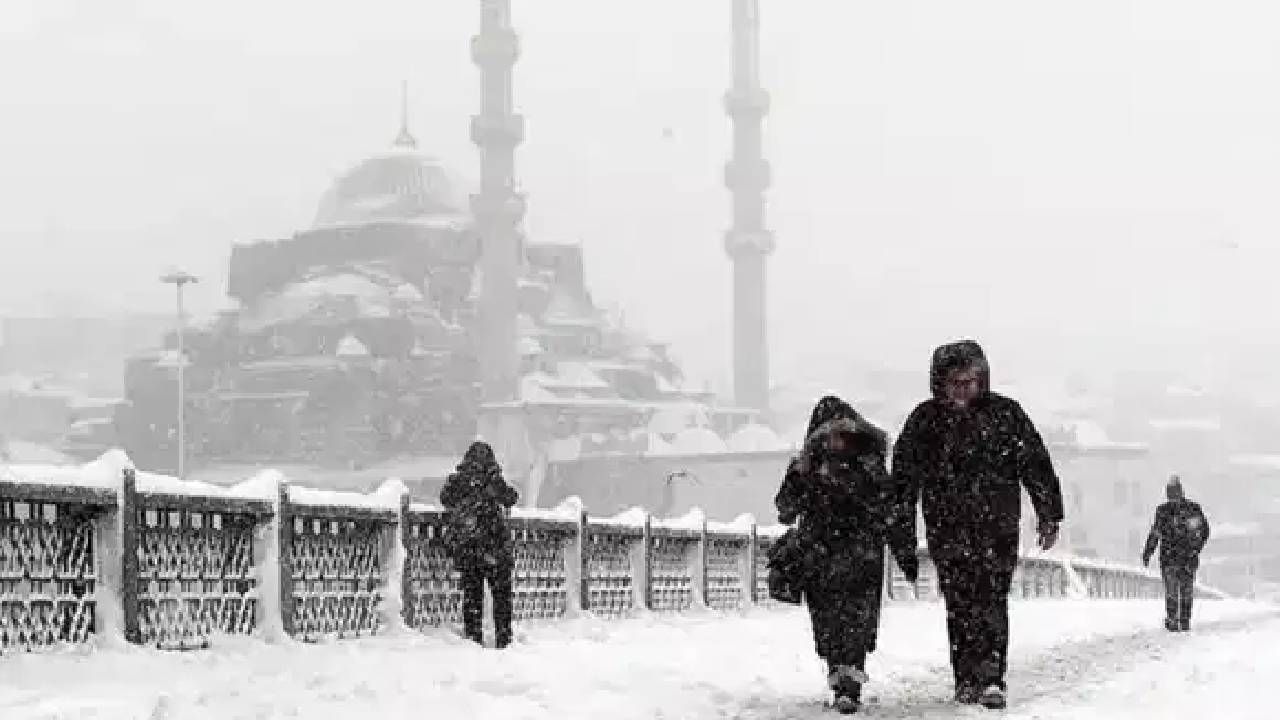 Kış sert geçecek! İstanbul’da kar alarmı! AKOM yoğun yağış için tarih verdi 1