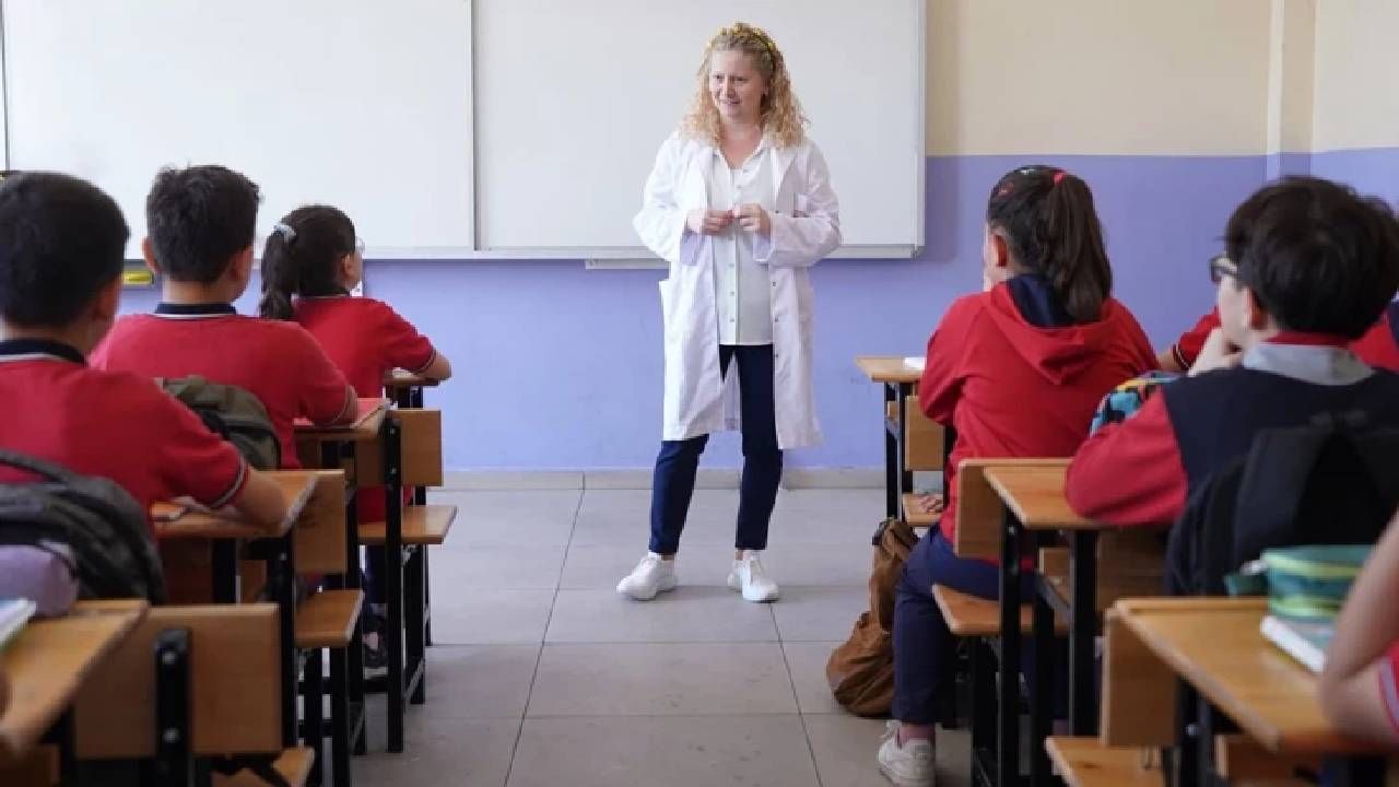 Akran zorbalığına son adım! MEB’den okula başlama yaşında büyük değişiklik: 72 ay modeli geliyor 3