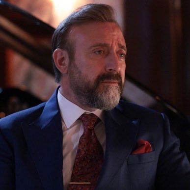 Kral Kaybederse için seyirciyi üzen final kararı! Halit Ergenç'in performansına övgüler yağdı 2