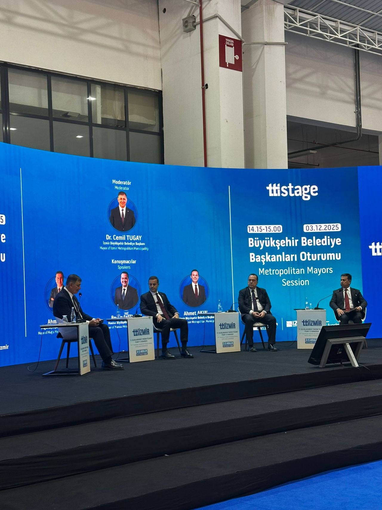 Dünya turizm profesyonelleri İzmir'de buluşuyor! TÜRSAB öncülüğünde İzmir 19. Uluslararası Turizm Ticaret Fuarı başladı 13