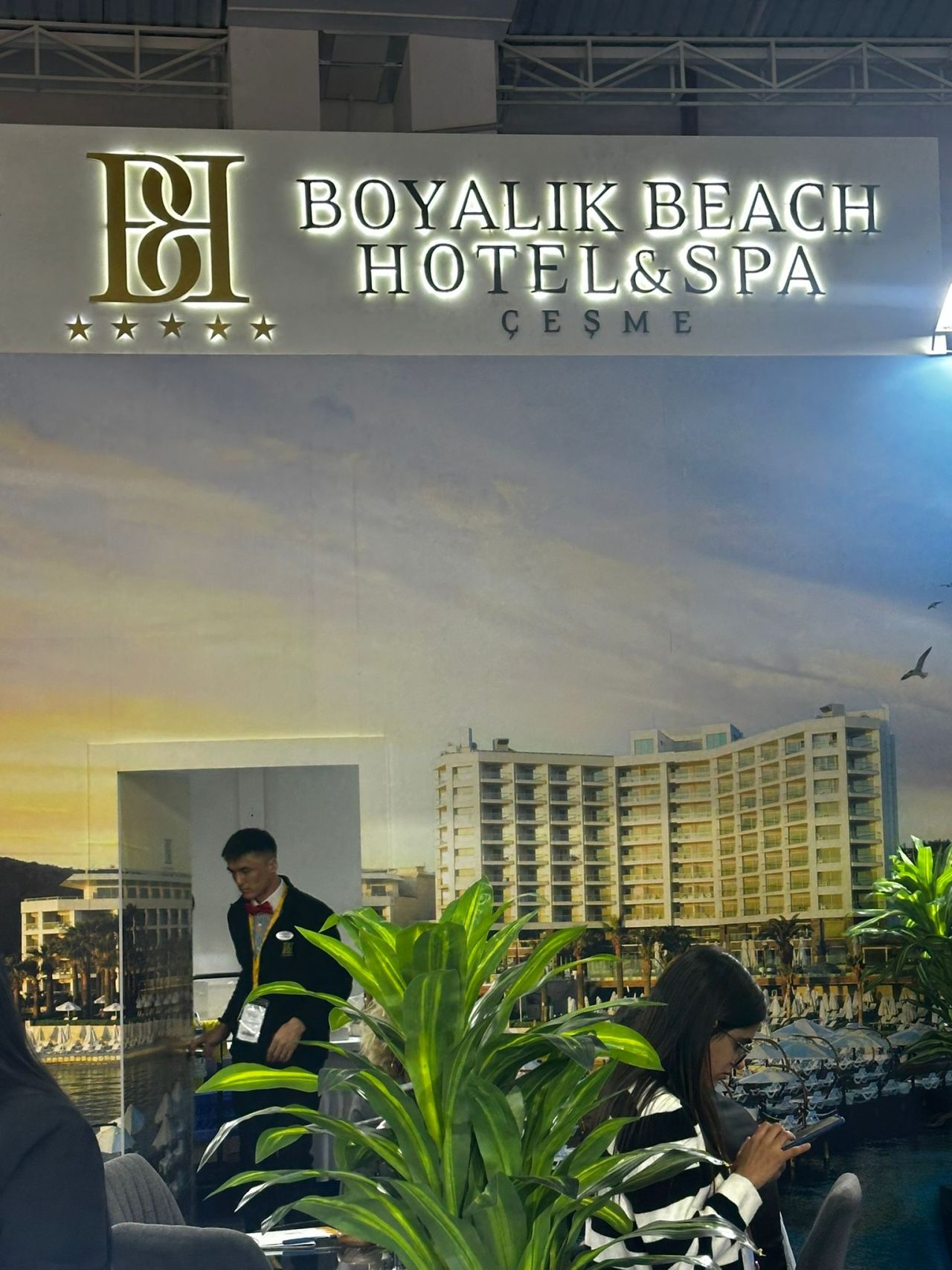 Dünya turizm profesyonelleri İzmir'de buluşuyor! TÜRSAB öncülüğünde İzmir 19. Uluslararası Turizm Ticaret Fuarı başladı 22