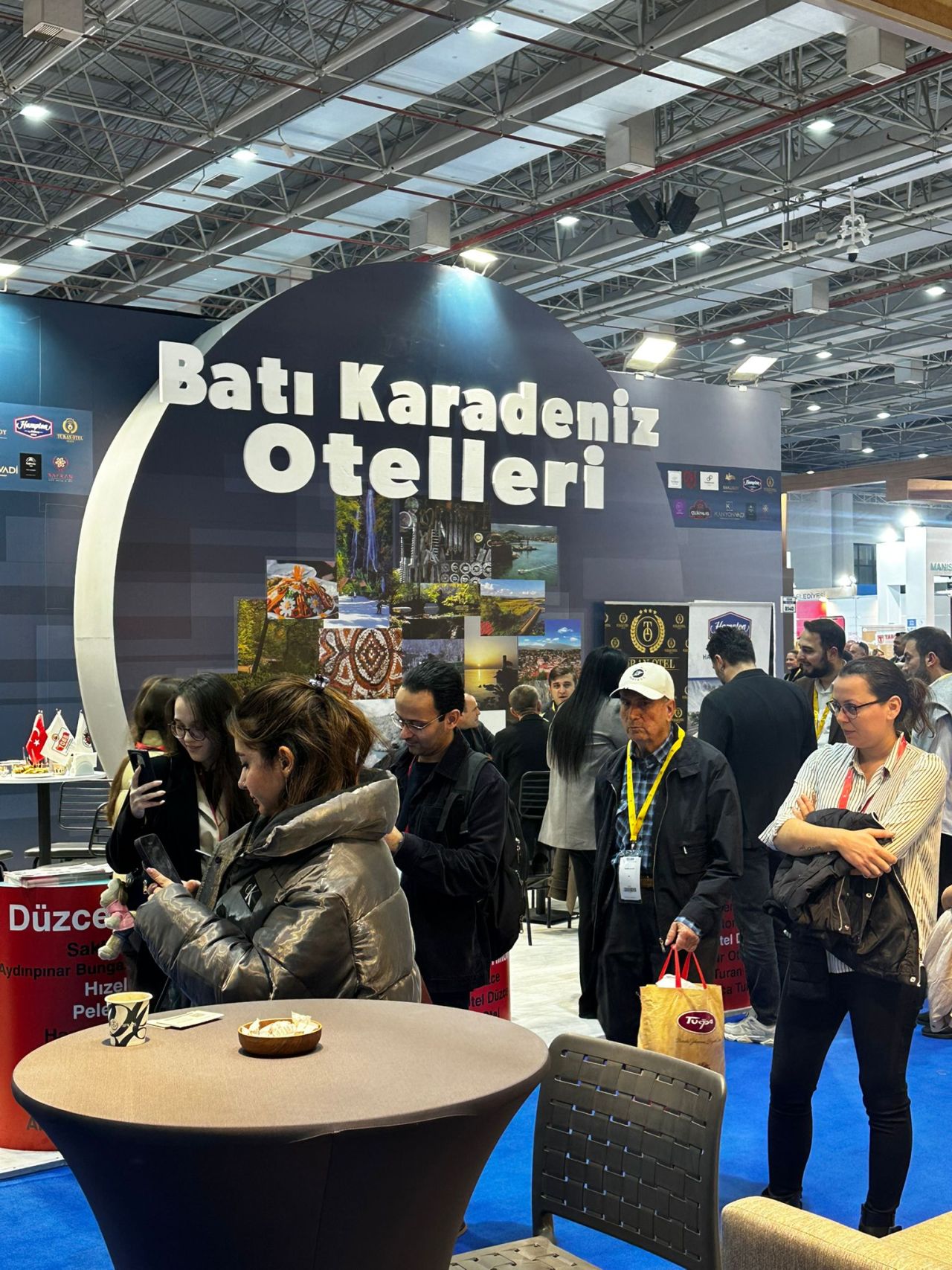 Dünya turizm profesyonelleri İzmir'de buluşuyor! TÜRSAB öncülüğünde İzmir 19. Uluslararası Turizm Ticaret Fuarı başladı 9