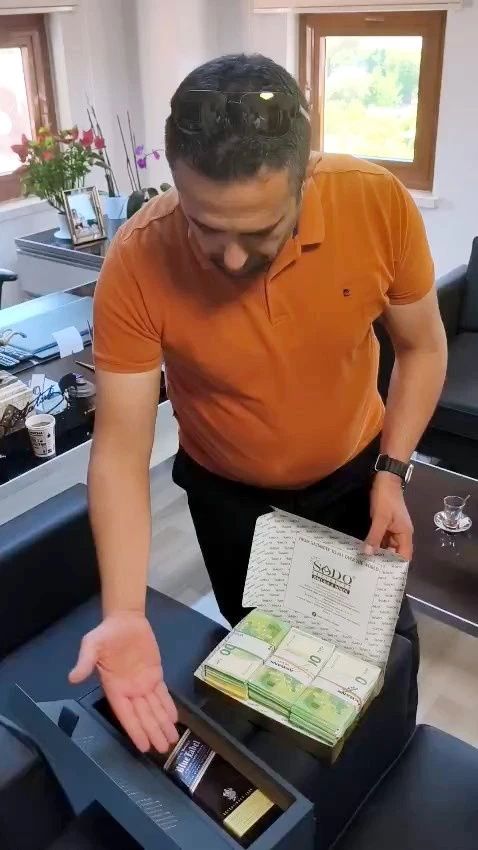 Baklava kutusundaki rüşvet skandalında hesap günü! Manavgat Belediye Başkan Yardımcısı Engin Tüter'den tansiyonu yükselten savunma: Şoförüme hediye olarak gönderdiler! 3