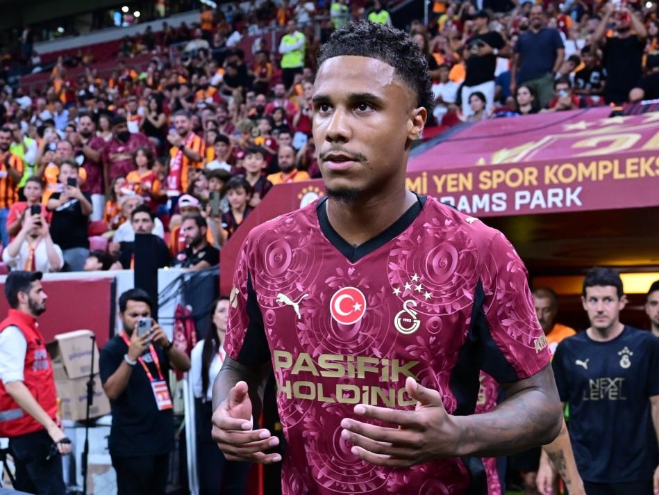 Okan Buruk'un sabrı taştı: Galatasaray'da bir ismin daha bileti kesildi! Kaçırdığı maç oynadığı maça yakın 4